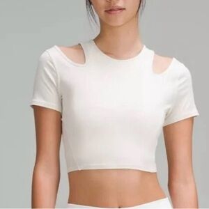 Lululemon Athletica Women’s Shoulder Cut-Out Yoga T-Shirt NWT